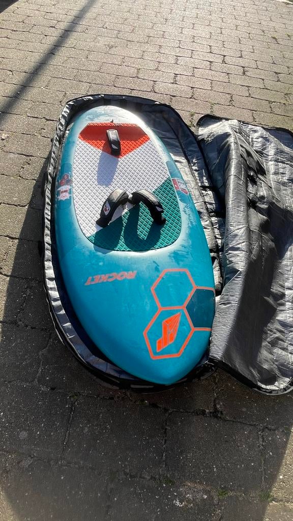 Tabou Rocket mid length 95 liter, Ophalen of Verzenden, Zo goed als nieuw, Wingsurf-board