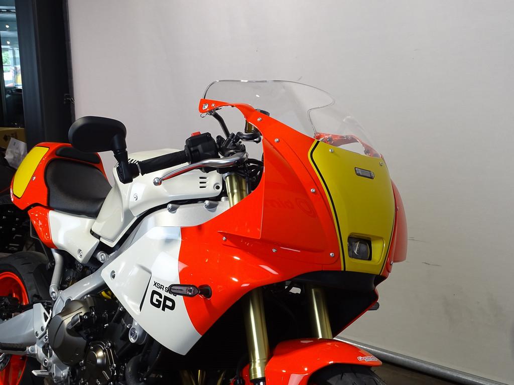 Yamaha XSR 900 GP - foto 3