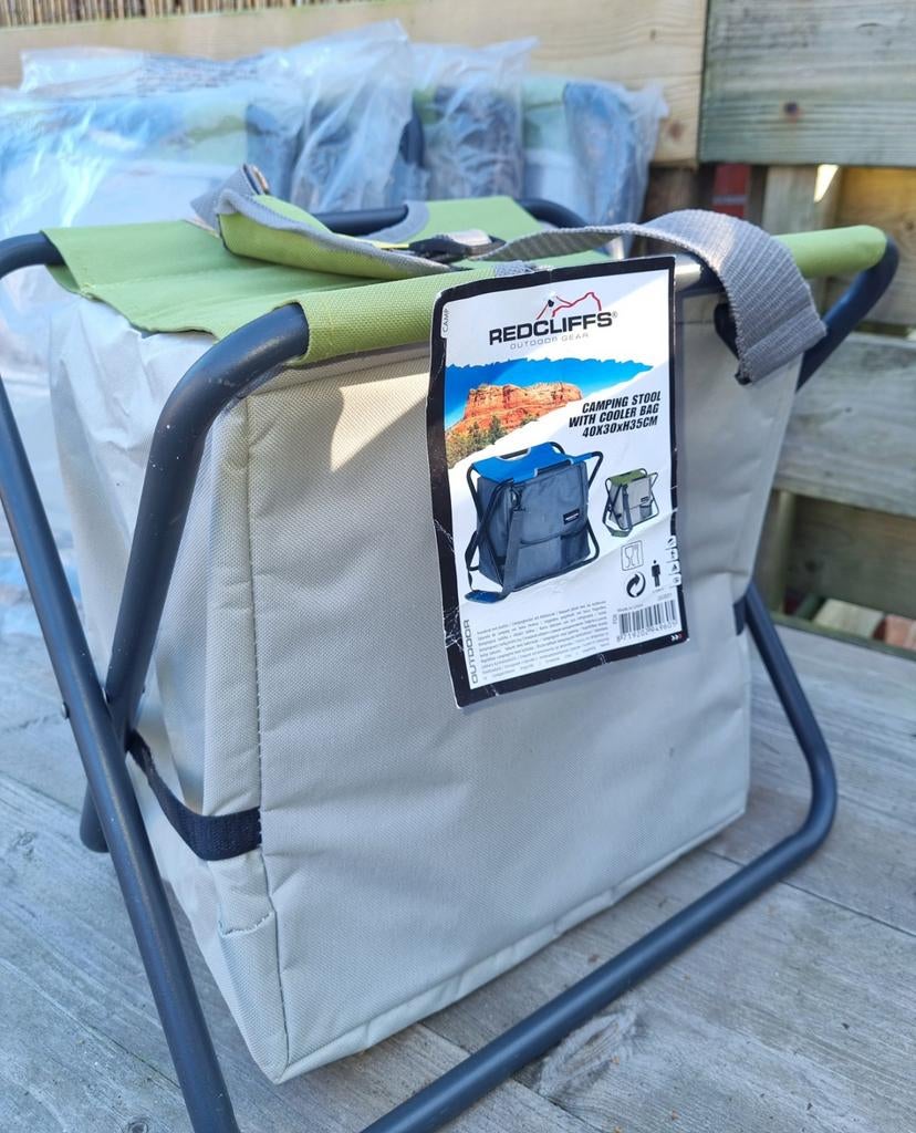 Campingstoel met geïntegreerde koeltas - Redcliffs, Ophalen of Verzenden, Nieuw, Campingstoel