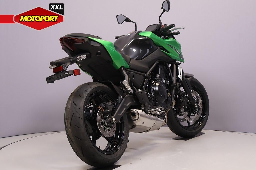 Kawasaki Z650 S - foto 3