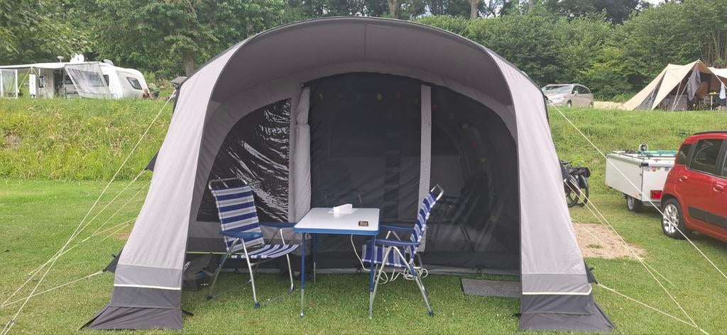 Zes persoons opblaasbare outwell tent met aanhanger, Caravans en Kamperen, Tenten, Ophalen of Verzenden
