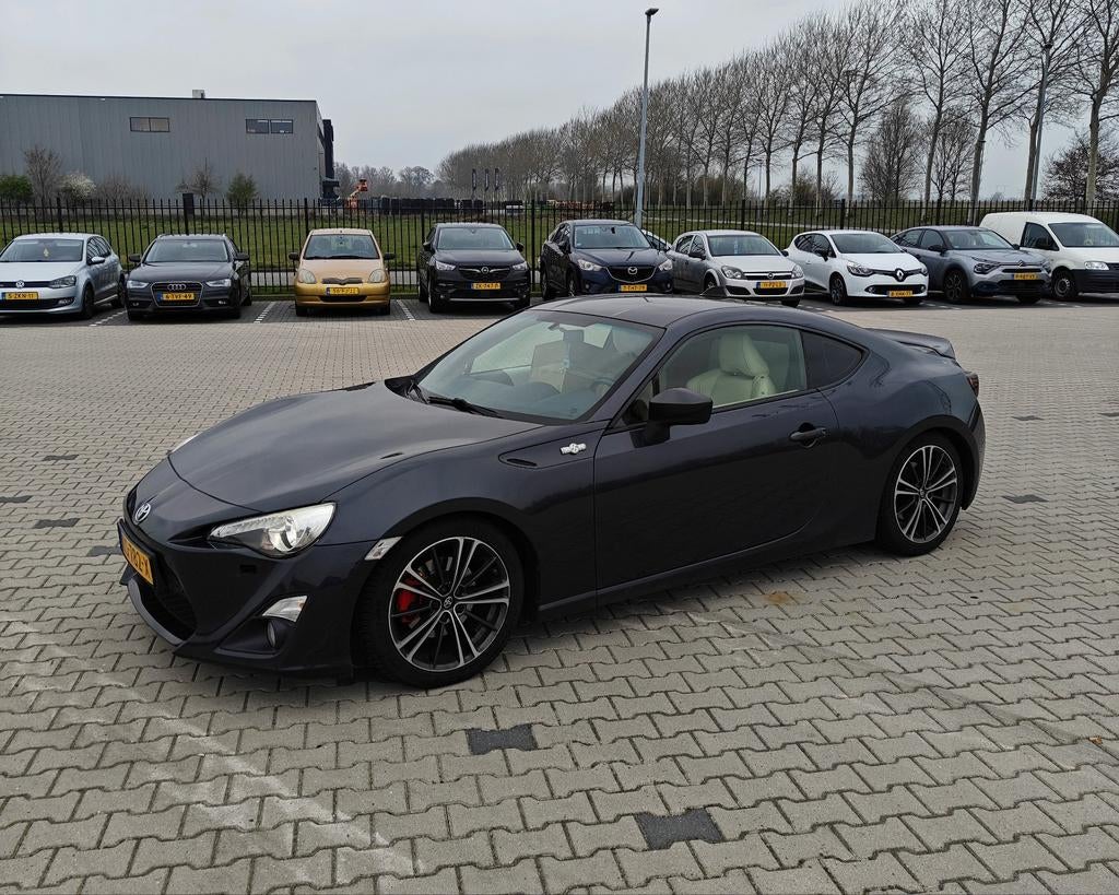 Toyota GT86 2012 automaat, Automaat, Achterwielaandrijving, 4 cilinders, 4 stoelen
