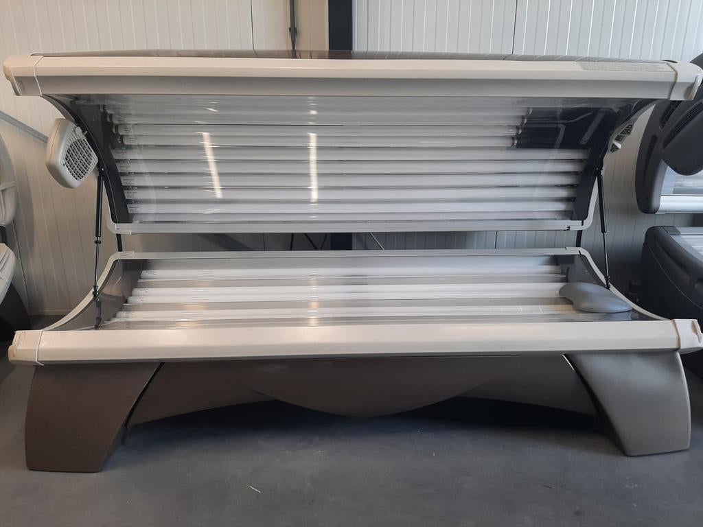 Hapro onyx 26-1 facelift nw model 2jr garantie, Ophalen of Verzenden, Zo goed als nieuw, Zonnebank dubbelzijdig, 15 lampen of meer