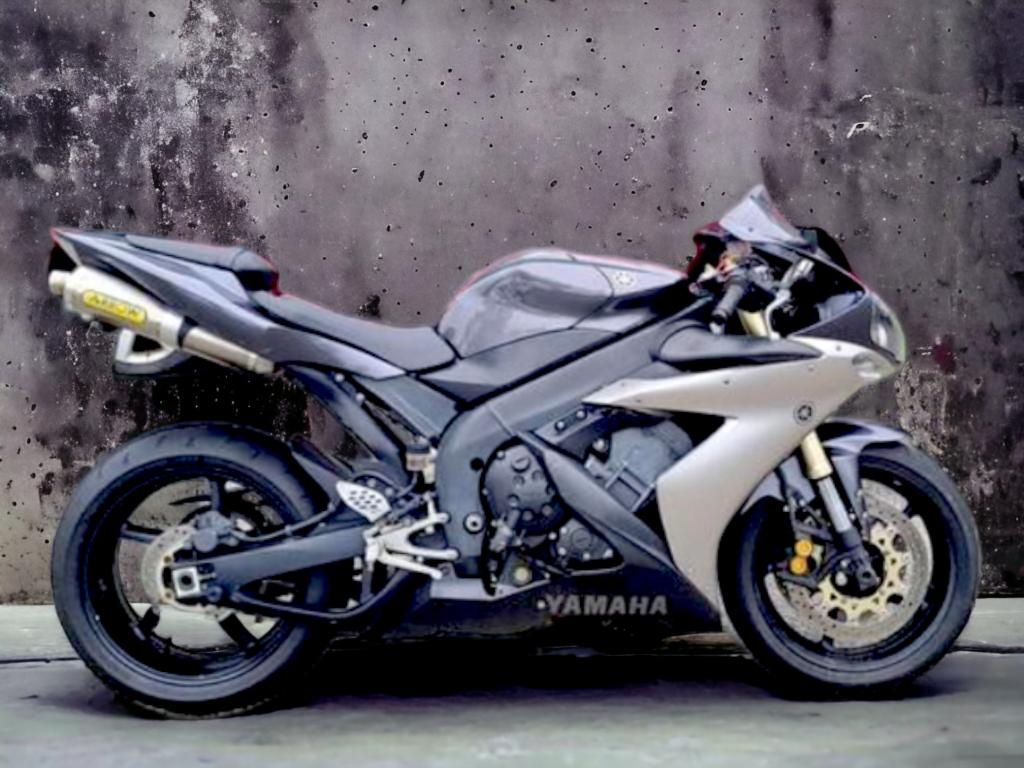In onderdelen! Yamaha YZF R1 2004 2006, Niet ingevuld, Gebruikt, Verzenden, Niet ingevuld