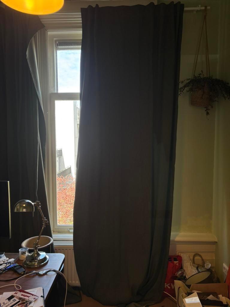 Gordijnen - groen - verduisterend - ikea, Huis en Inrichting, Stoffering | Gordijnen en Lamellen, Zo goed als nieuw, 200 cm of meer