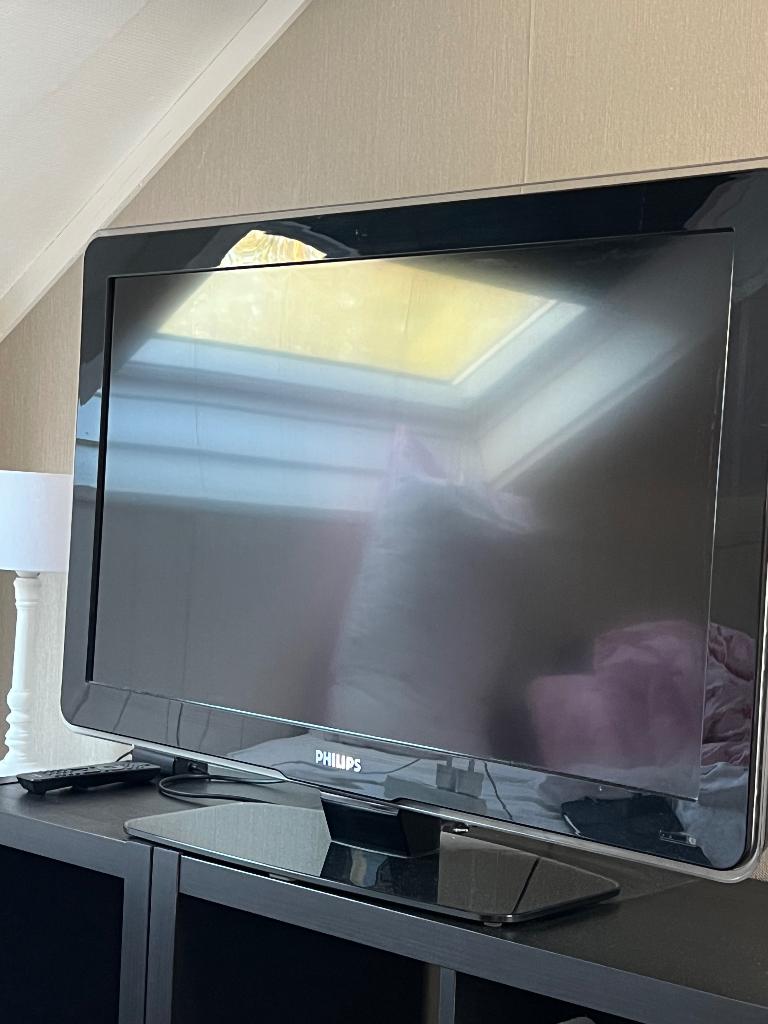 Philips LCD-TV 37PFL5603D/10, Ophalen, Philips, Gebruikt, 50 Hz