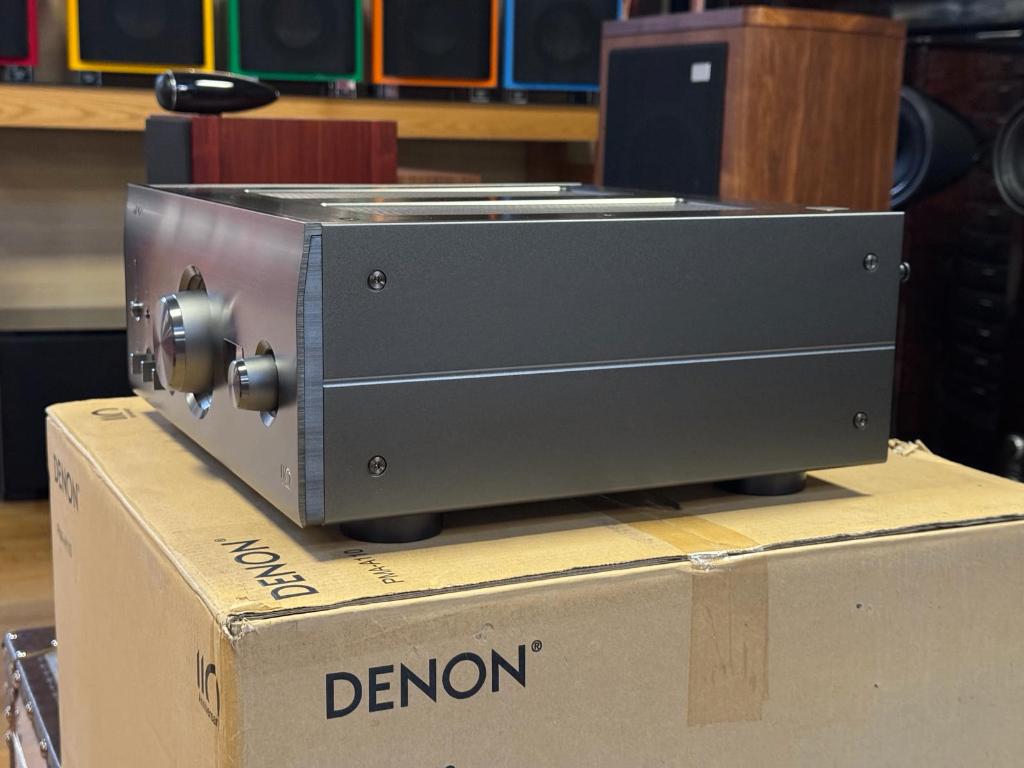 Denon PMA-A110  B-stock model, Nieuw, 60 tot 120 watt, Stereo, Ophalen