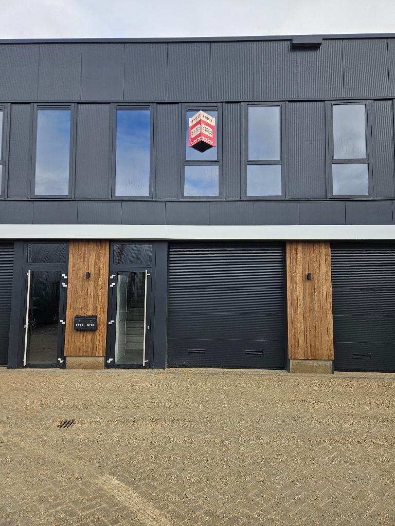 Bedrijfsruimte, 130 m², Huur, Bedrijfsruimte