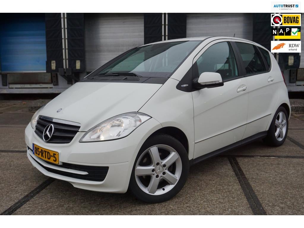 Mercedes-Benz A-klasse 160 BlueEFFICIENCY Business Class, Voorwielaandrijving, Euro 5, Stof, Zwart