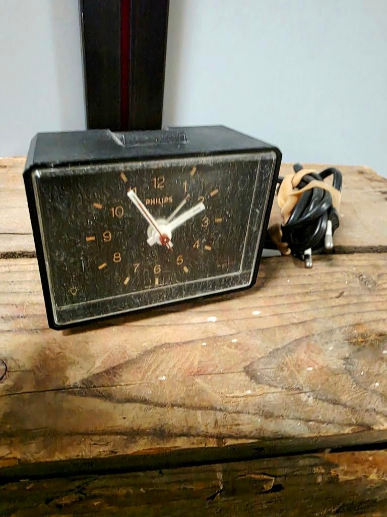9868 : Vintage Philips Travel Alarm Clock, Antiek en Kunst, Ophalen of Verzenden