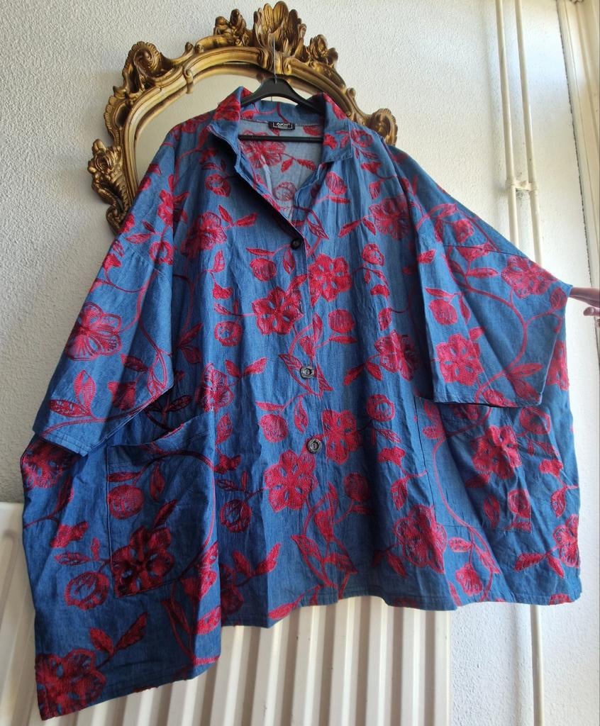 Nieuw! AKH Fashion blauw rood glans draad wijde blouse jasje, Blauw, Blouse of Tuniek, Nieuw, Ophalen of Verzenden