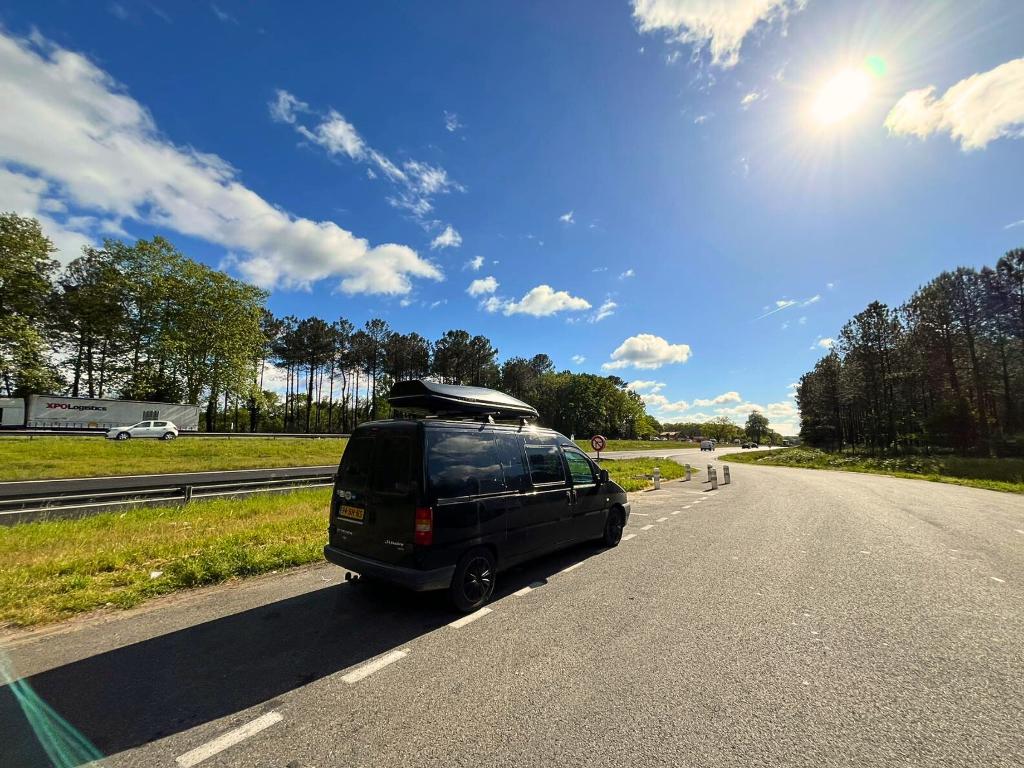 Citroën Jumpy Camper - Recent onderhoud - Klaar voor vertrek, Caravans en Kamperen, Campers, Overige merken, Chemisch toilet, Kluisje