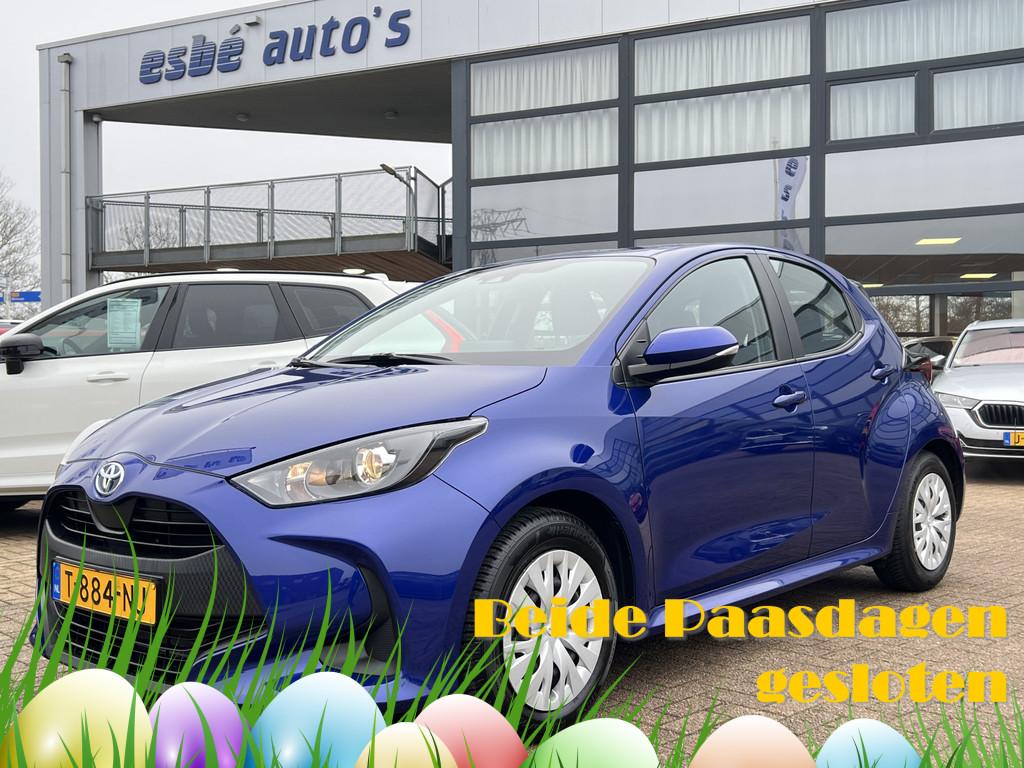 Toyota Yaris 1.5 Hybrid Active Navigatie Camera Climate Cont, Gebruikt, Blauw, 49 €/maand, Bedrijf