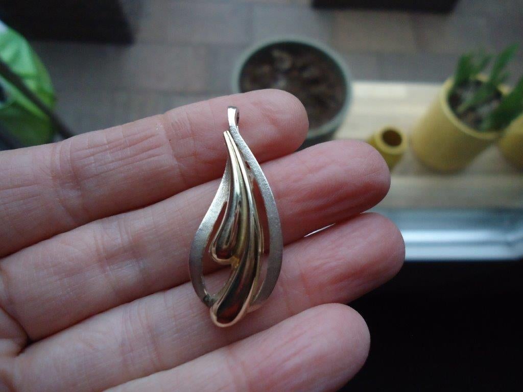 mooie echt zilveren hanger bladvorm 925 deels verguld 925, Ophalen of Verzenden, Zo goed als nieuw, Zilver, Zilver