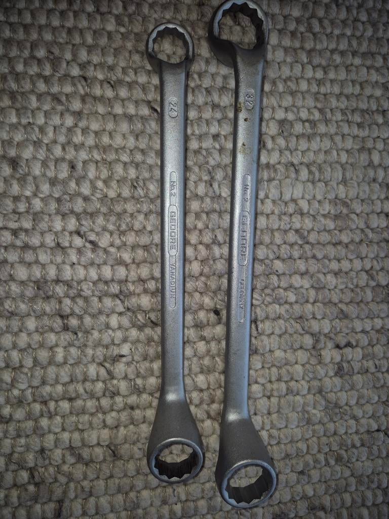 Gedore ringsleutels 32/30 en 27/24, Ophalen of Verzenden, Gebruikt