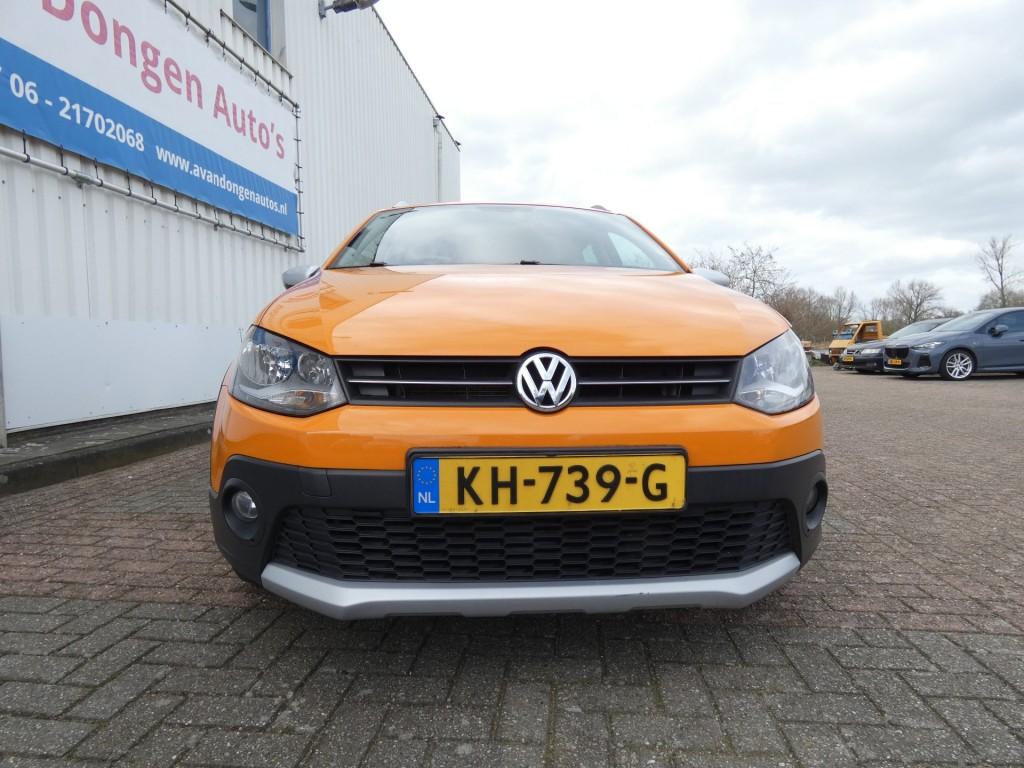 Volkswagen POLO 1.2 TSI CROSS,Airco,Cruise,PDC,APK 24-3-27, Euro 5, 1200 kg, Handgeschakeld, Particulier