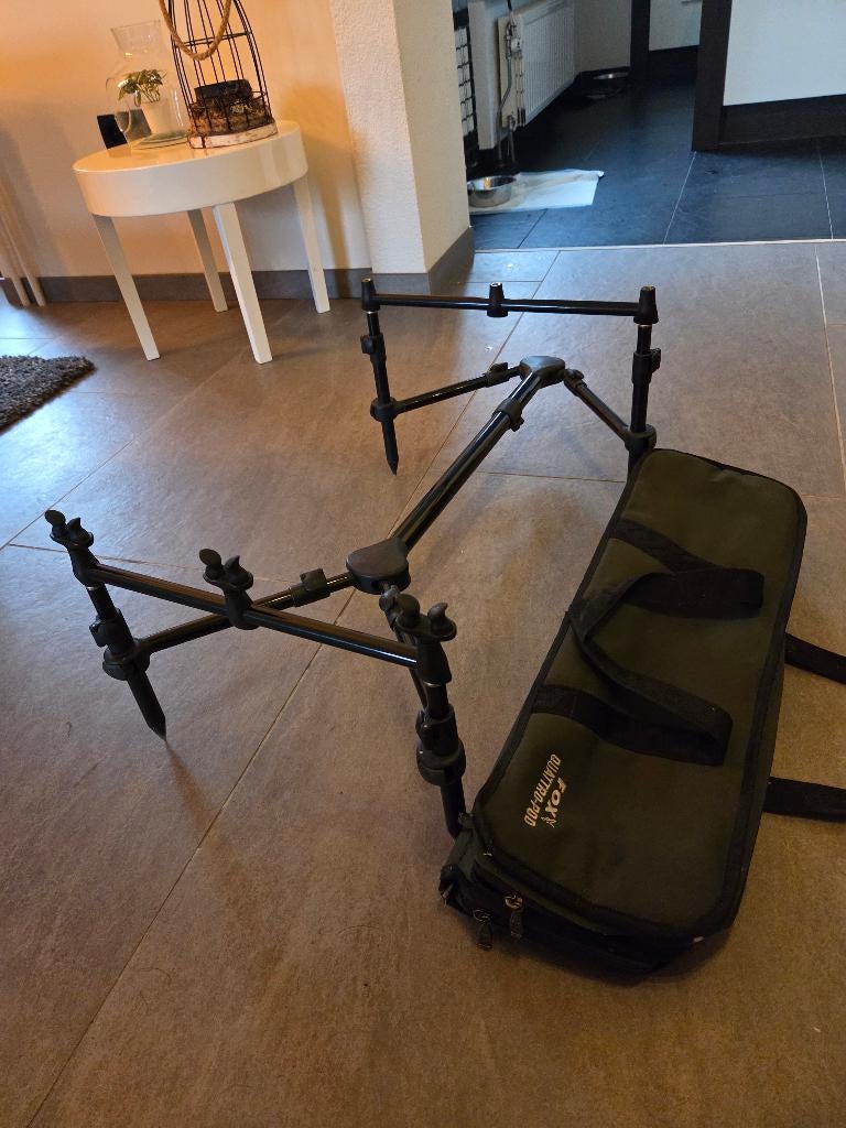 Fox quattro-pod, Watersport en Boten, Hengelsport | Karpervissen, Ophalen of Verzenden, Gebruikt, Overige typen