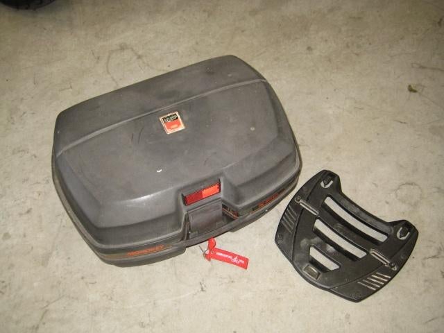 Givi Topkoffer 39 ltr monokey met grondplaat, Motoren, Ophalen of Verzenden, Gebruikt