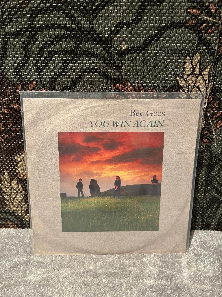 Bee Gees - You Win Again / Backtafunk, 7 inch, Single, Ophalen of Verzenden, Zo goed als nieuw