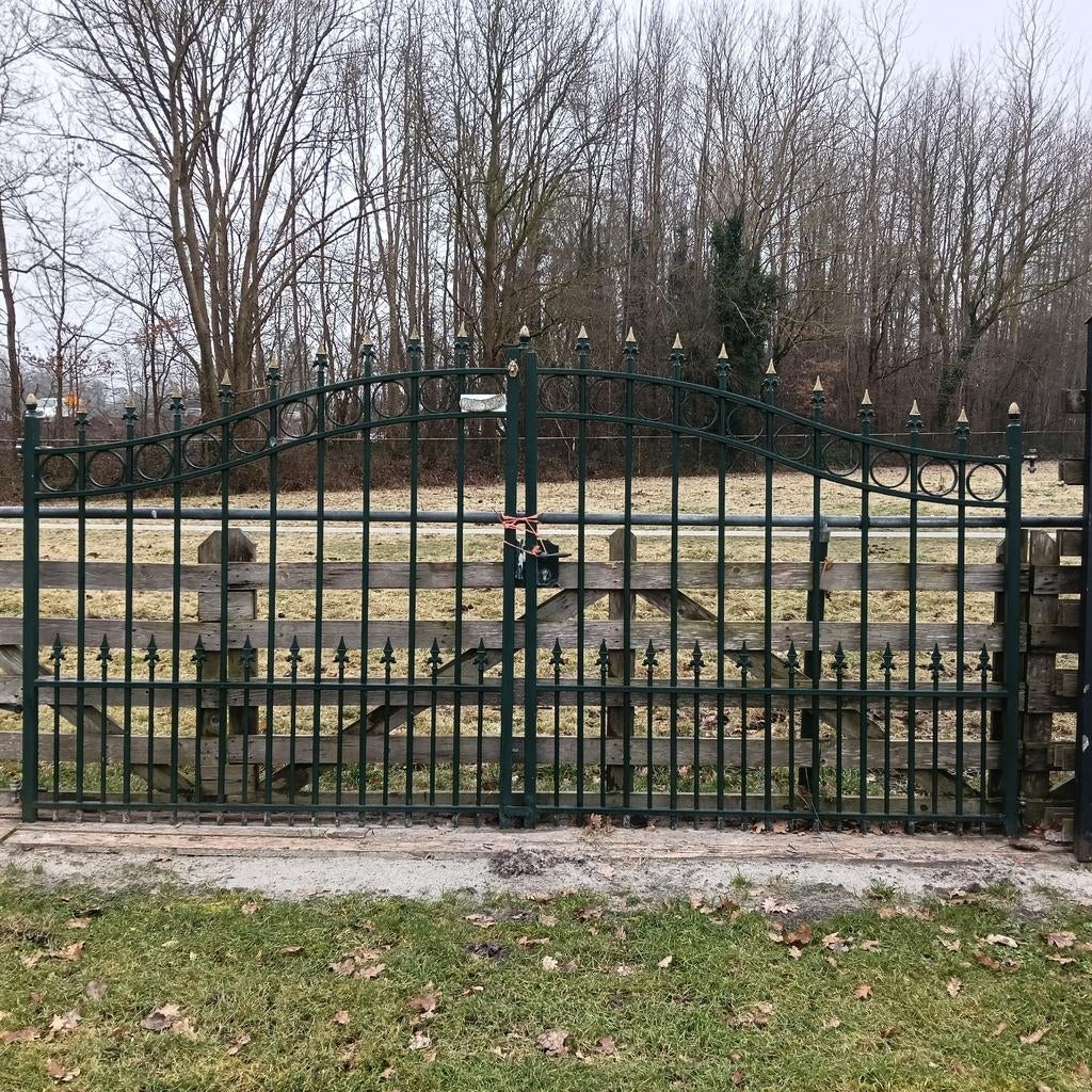 Heel mooi sierhekwerk, Ophalen, Gebruikt, IJzer, Sierhekwerk