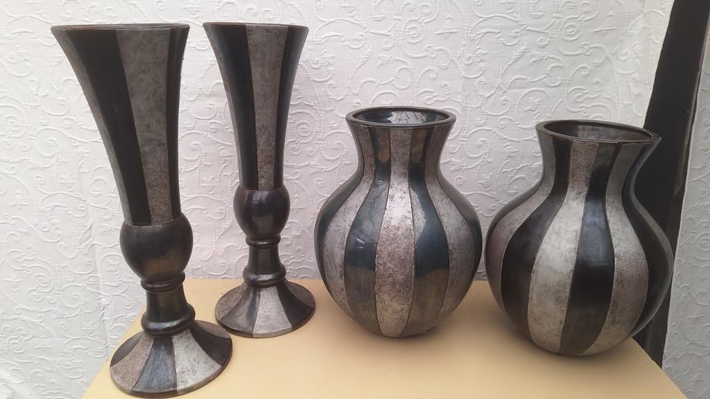 Set van vier vazen, Todo Mundo, Ophalen of Verzenden, Overige kleuren, Aardewerk of Porselein, 50 tot 75 cm