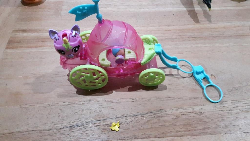 Zoobles Koets met 2 Zoobles, Ophalen of Verzenden, Gebruikt, Meisje
