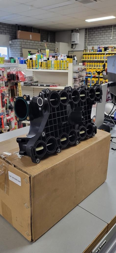 inlaatspruitstuk manifold grand cherokee 68169855AA, Ophalen of Verzenden, Nieuw