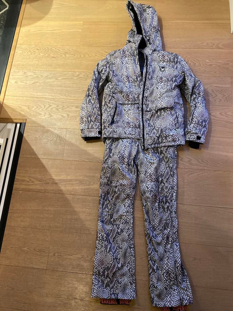 SuperRebel skipak, zo goed als nieuw! Maat 164, Overige merken, 100 tot 140 cm, Ophalen of Verzenden, Zo goed als nieuw