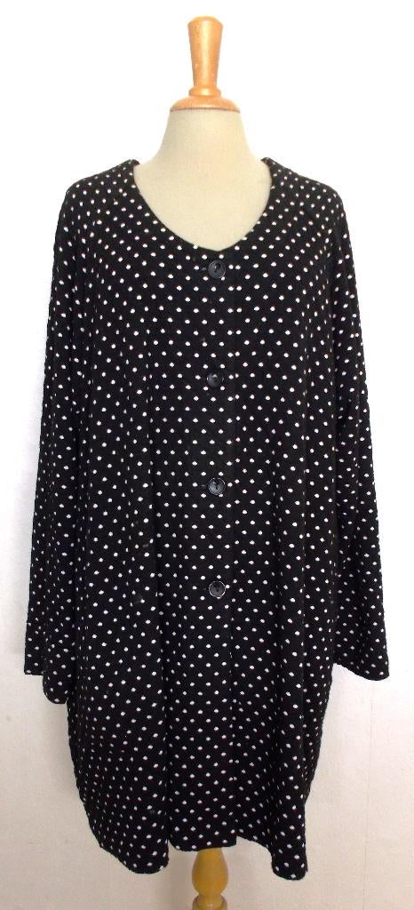 Zwarte top/vest/tuniek met kleine dots v Finse merk Aino! XL, Kleding | Dames, Verzenden, Zo goed als nieuw, Maat 46/48 (XL) of groter