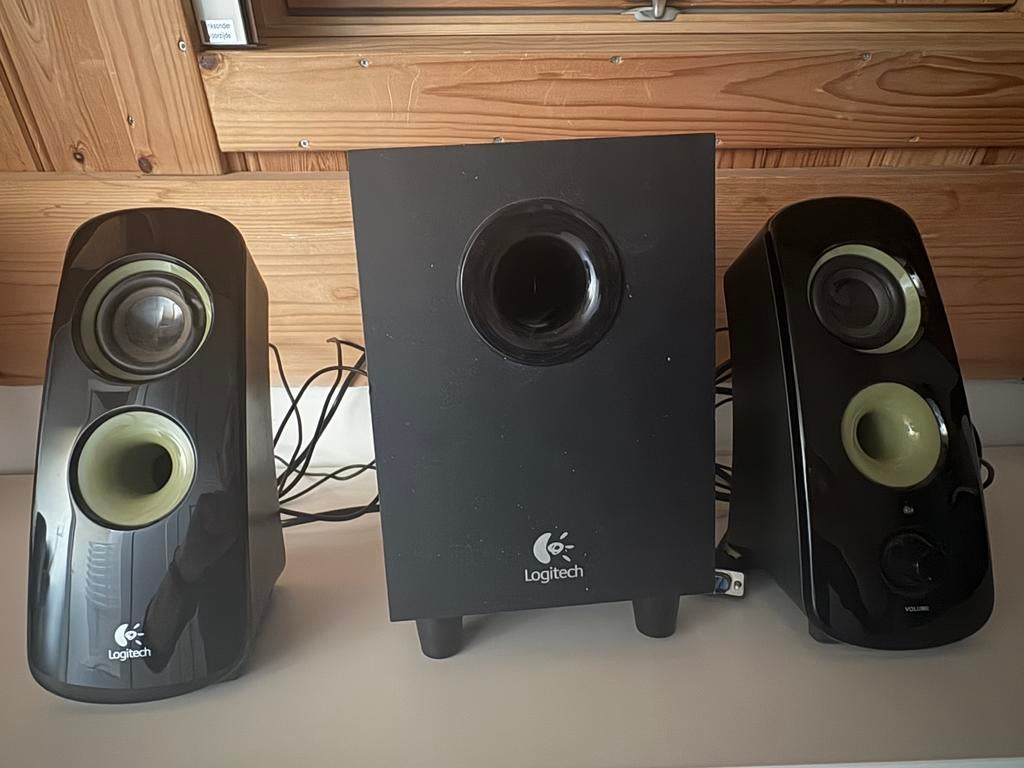 Logitech speakerset Z323, Ophalen, Zo goed als nieuw