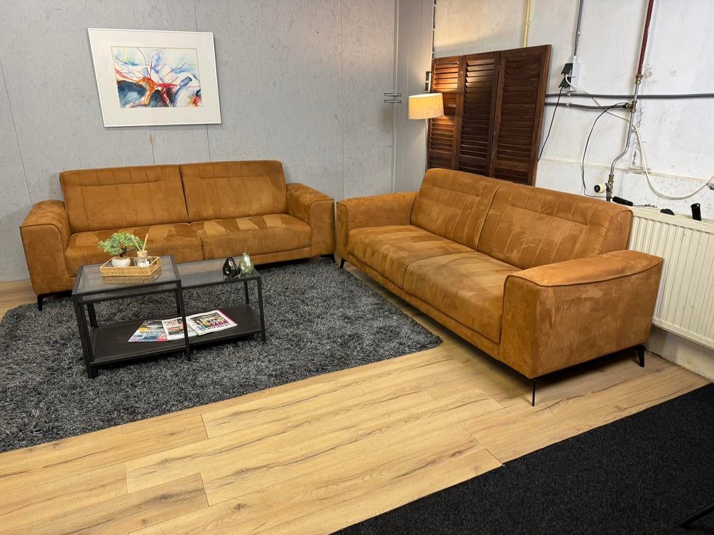 Nette Cognac 2-Zits Banken- Gratis Bezorgd, 75 tot 100 cm, Ophalen of Verzenden, Zo goed als nieuw, Noordkade 68A