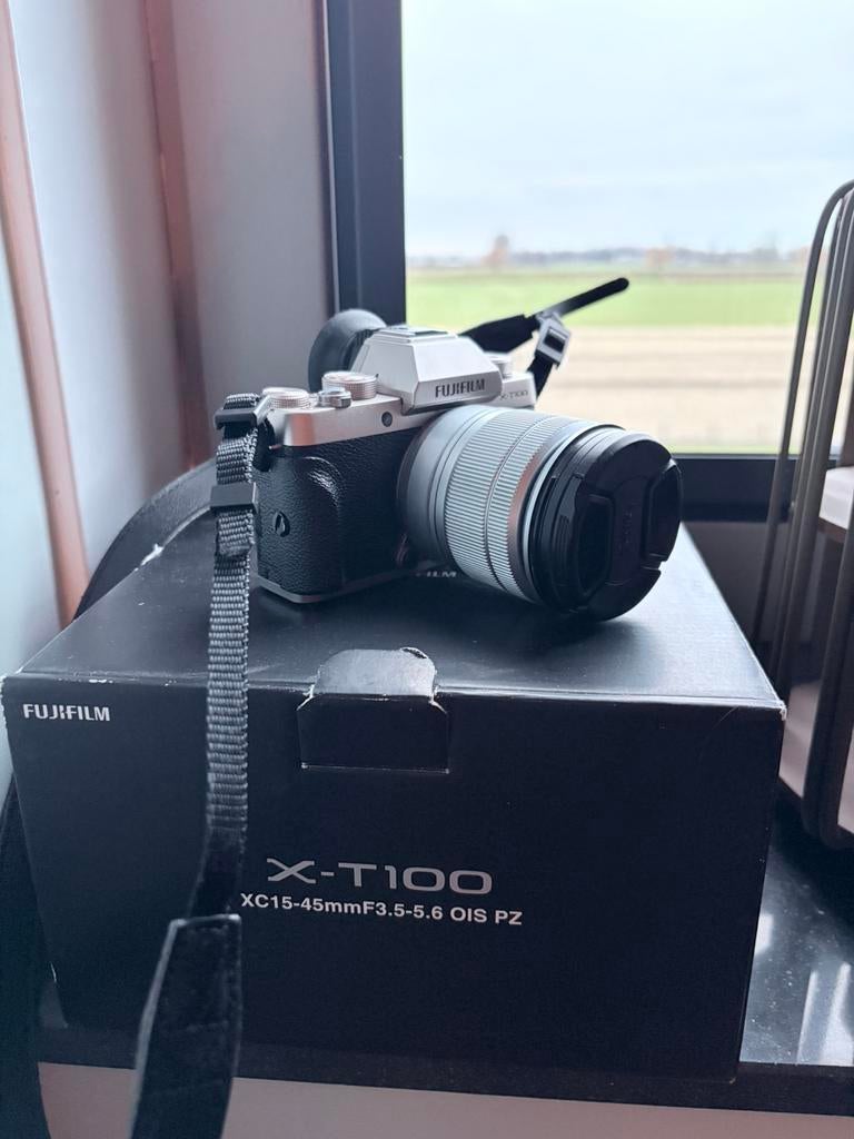 Fujifilm x-t100, Spiegelreflex, Ophalen of Verzenden, Zo goed als nieuw, Fuji
