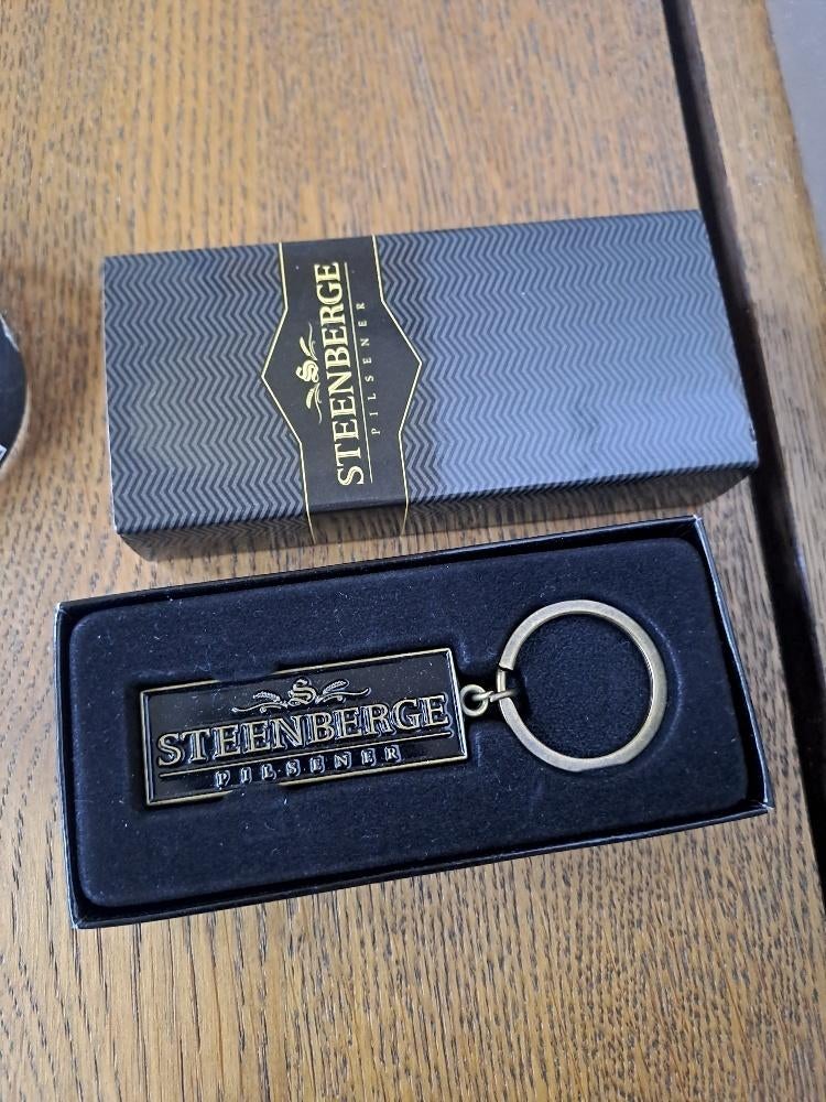 Steenberge bier sleutelhanger in doosje, Ophalen of Verzenden, Nieuw, Overige typen, Overige merken