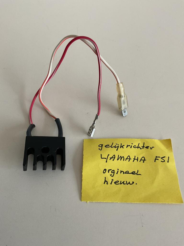 YAMAHA FS1 GELIJKRICHTER NIEUW ORIGINEEL, Ophalen of Verzenden, Nieuw, Overige typen, Yamaha