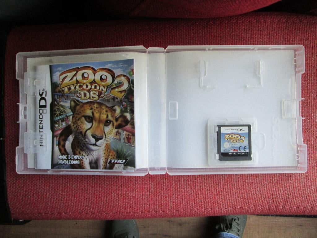 Nintendo DS Zoo 2 Tycoon, Spelcomputers en Games, Spelcomputers | Nintendo DS, Gebruikt, Overige kleuren, Dsi, Ophalen of Verzenden