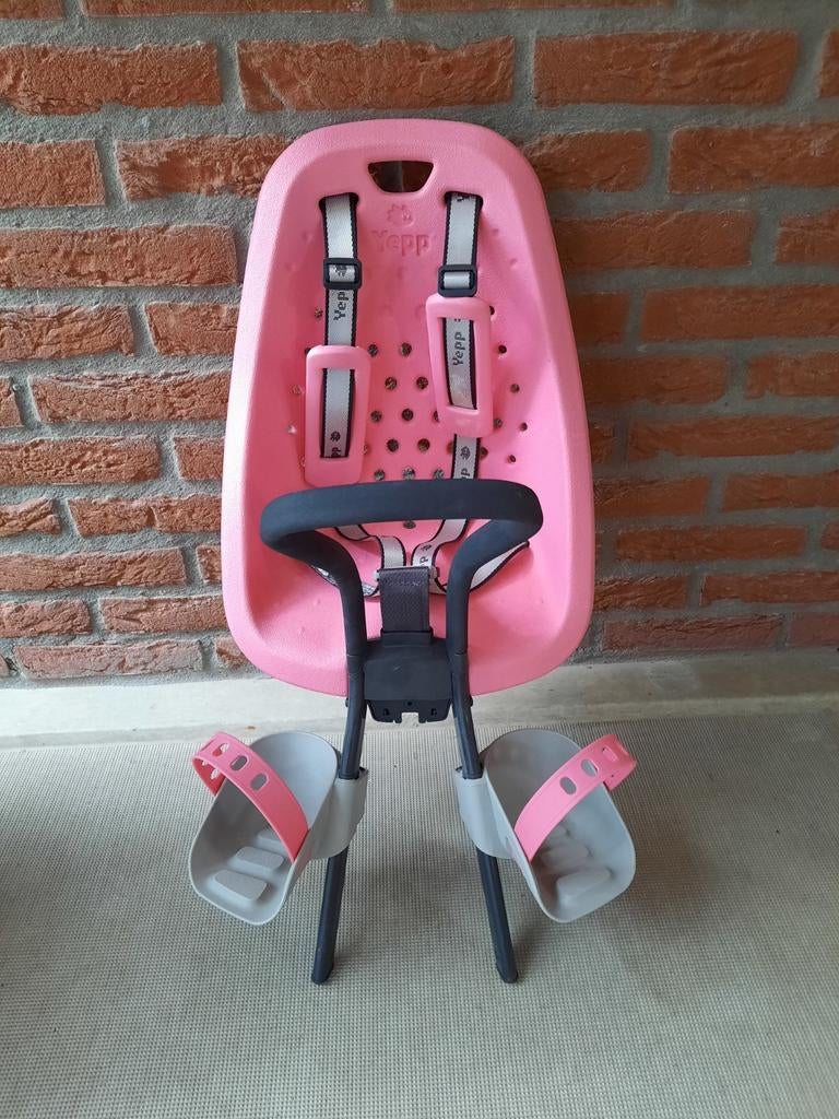 GMG YEPP Mini kinderfietsstoeltje - roze., Fietsen en Brommers, Fietsaccessoires | Fietsstoeltjes, Gebruikt, Achterzitje, 0 t/m 13 kg