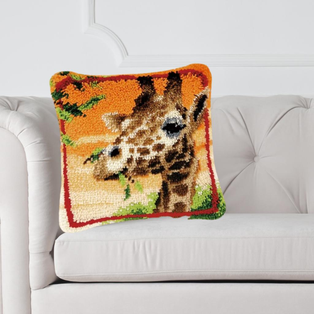 Smyrna, latch hook kussen, diy kit, giraffe, zelf maken, D, Nieuw, Ophalen of Verzenden, D
