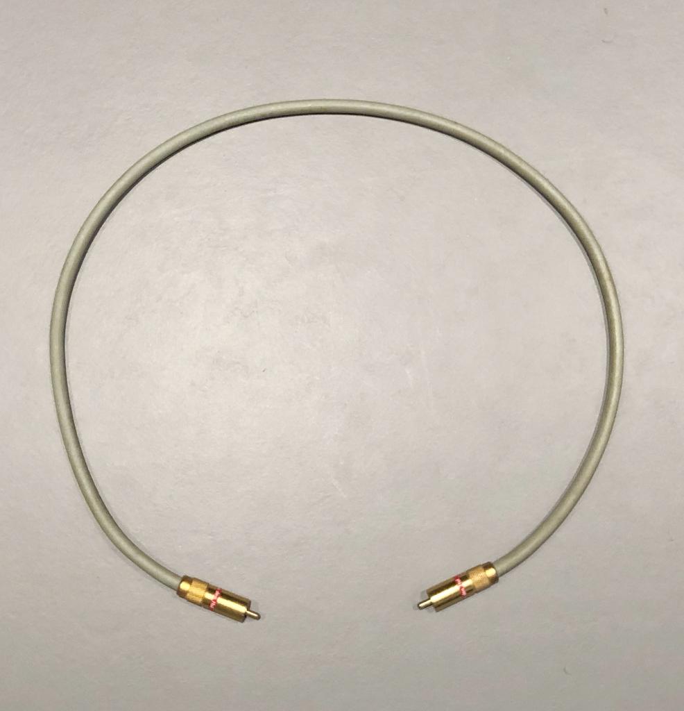 Van den Hul Videolink 75 cm, Audio, Tv en Foto, Audiokabels en Televisiekabels, Ophalen of Verzenden, Gebruikt, Minder dan 2 meter