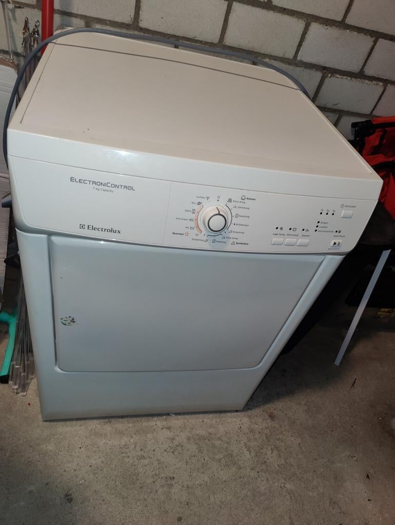 Droger Electrolux 7kg, 6 tot 8 kg, Ophalen, Luchtafvoer, 85 tot 90 cm