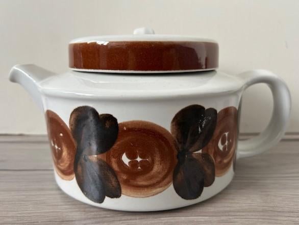 Arabia Finland theepot Raija Uosikkinen 1970's, Antiek en Kunst, Ophalen of Verzenden