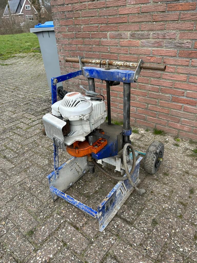 Stihl diamantboormachines - Benzine - Lopend weggezet, Doe-het-zelf en Verbouw, Gereedschap | Boormachines, O, O, O, Ophalen of Verzenden