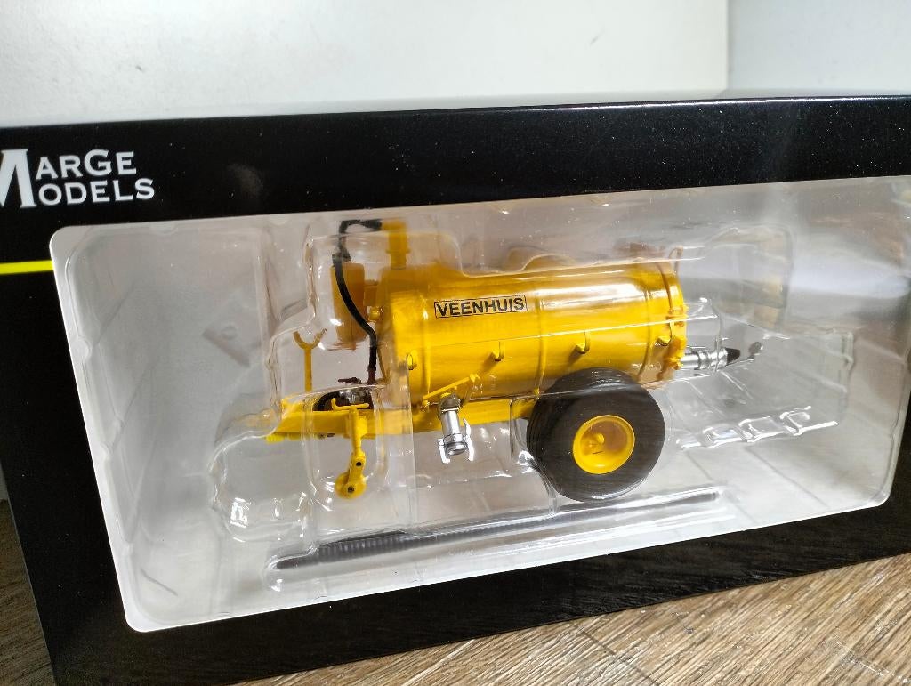 Te koop Marge Models Veenhuis Populair Geel tank 3200 liter., Hobby en Vrije tijd, Modelauto's | 1:32, Ophalen of Verzenden, Nieuw