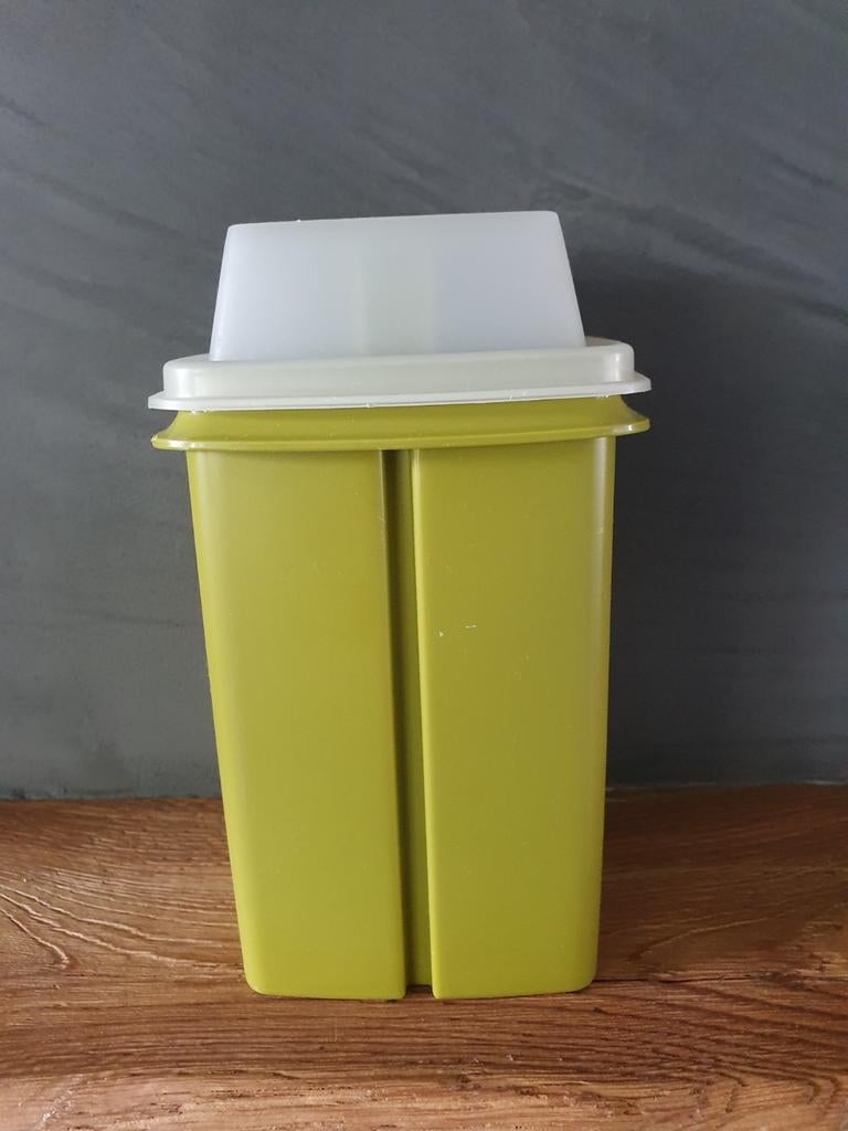 Tupperware zuurpot/augurkenpot met lift jaren 70, Ophalen of Verzenden, Zo goed als nieuw, Groen, Beker of Kan