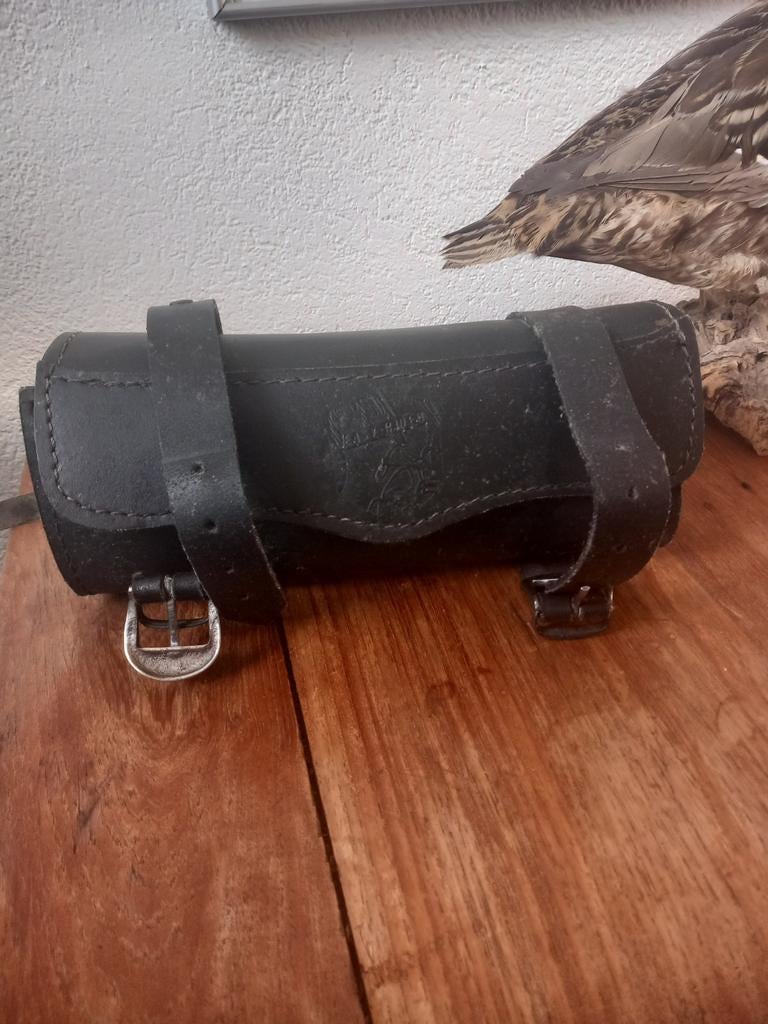 Zwart leren gereedschapsrol voor motor of fiets, Ophalen of Verzenden, Gebruikt