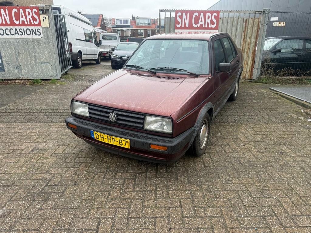 Volkswagen Jetta 1.6 CL, Voorwielaandrijving, Gebruikt, Zwart, 4 cilinders
