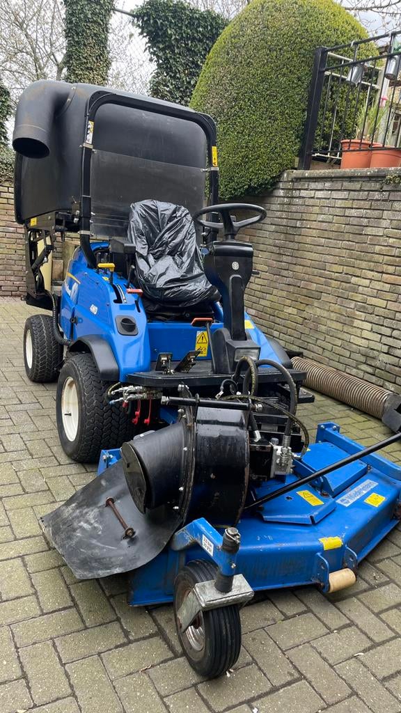 Mc 35 newholland + hooglosser + turbine, Ophalen, Gebruikt, Opvangbak, 120 cm of meer