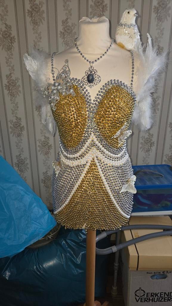 Kerst torso met decoratie, Diversen, Kerst, Ophalen