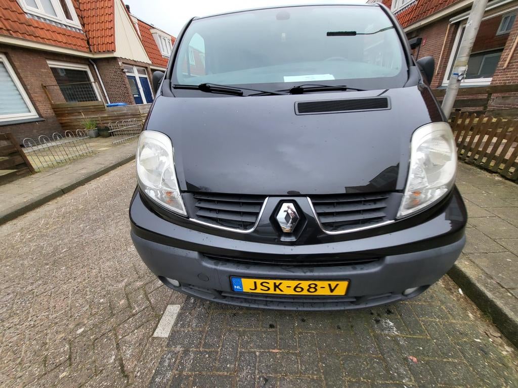 Renault Trafic 2.0 16V Minibus T29l1h1 6P E4 2008 Zwart, Voorwielaandrijving, 1998 cc, 2000 kg, Zwart