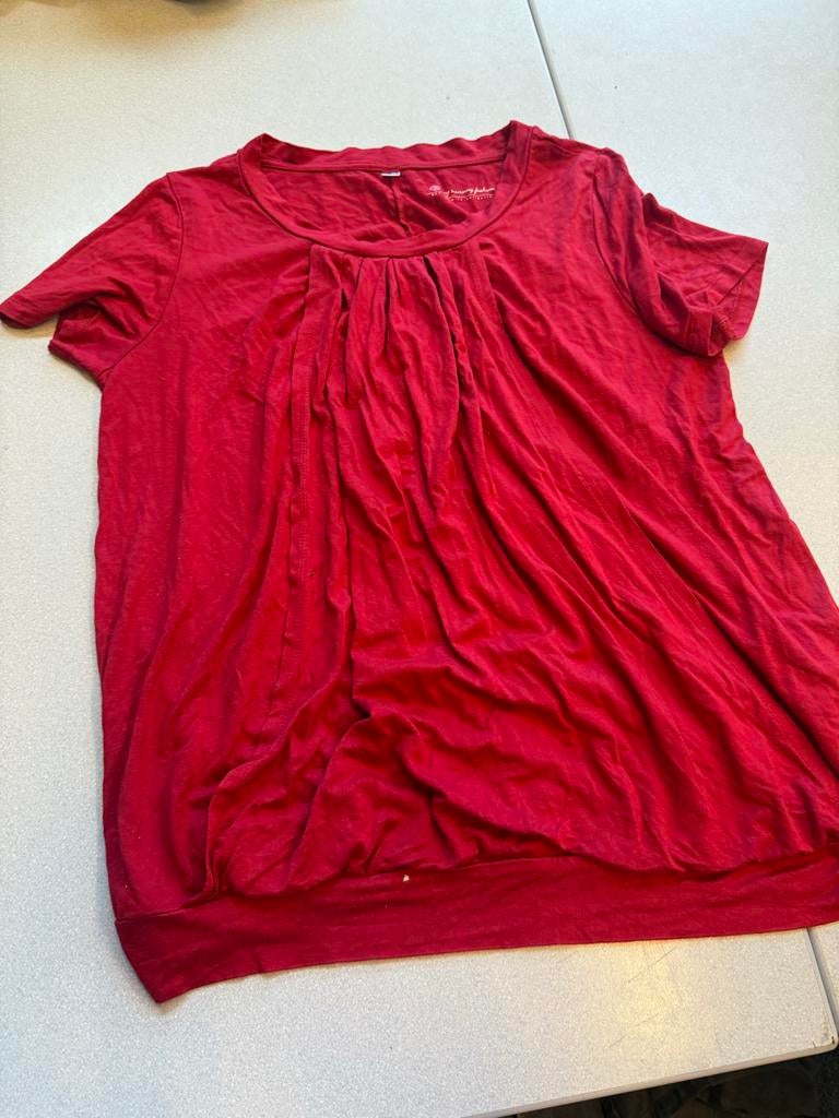 Rood shirt met korte mouwen, Kleding | Dames, Ophalen, Maat 42/44 (L), Korte mouw, Gedragen