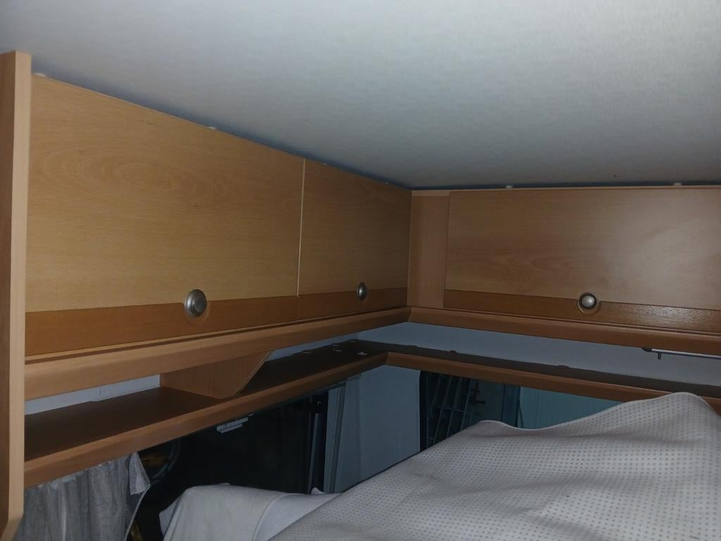 Front / panelen / interieur kip caravan, Ophalen
